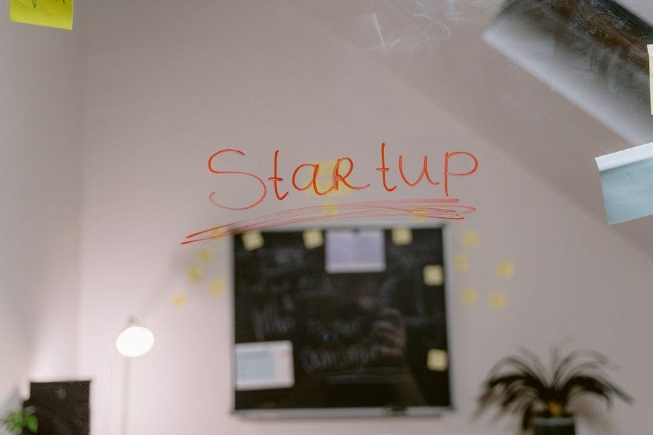 How to Choose the Right Guest Post Services For Startups